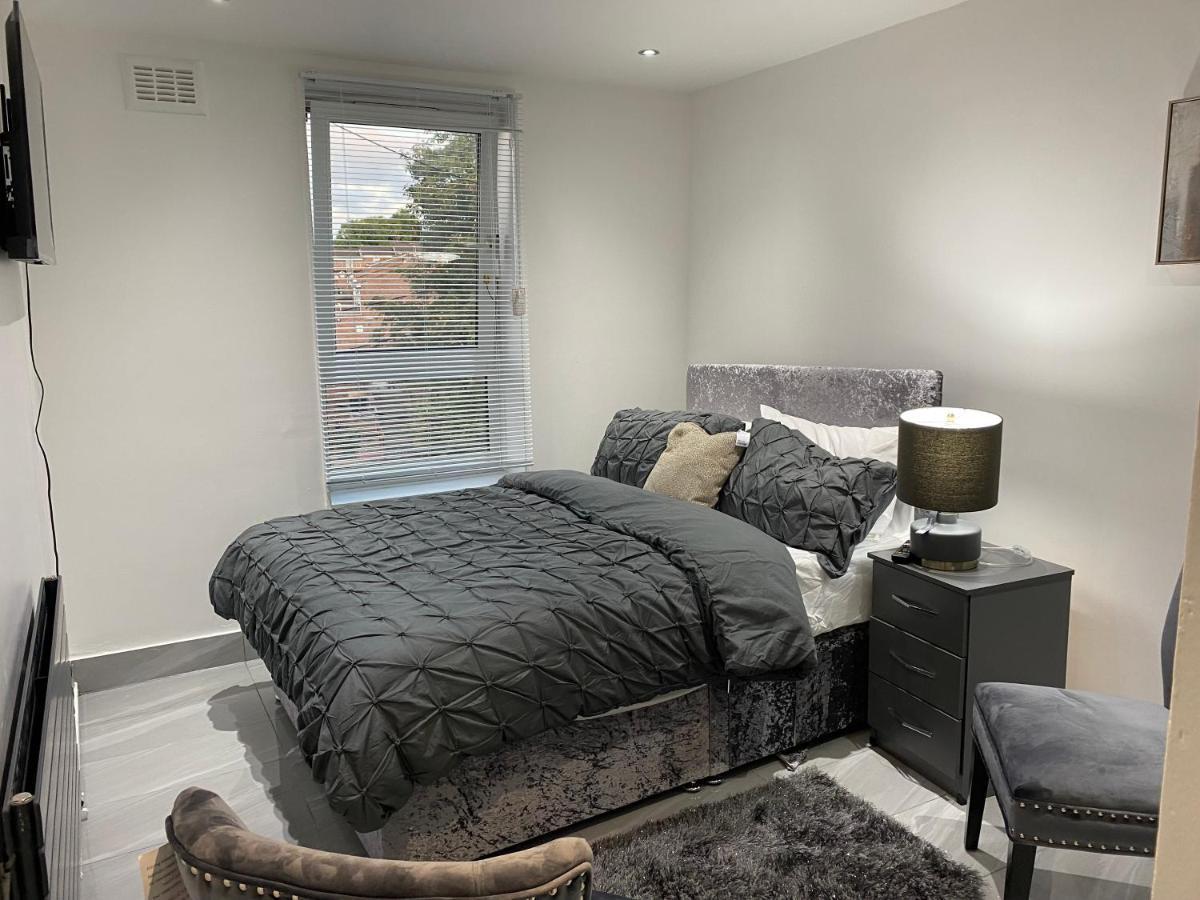 Luxurious 2-Bed Apartment In Woolwich London Luaran gambar