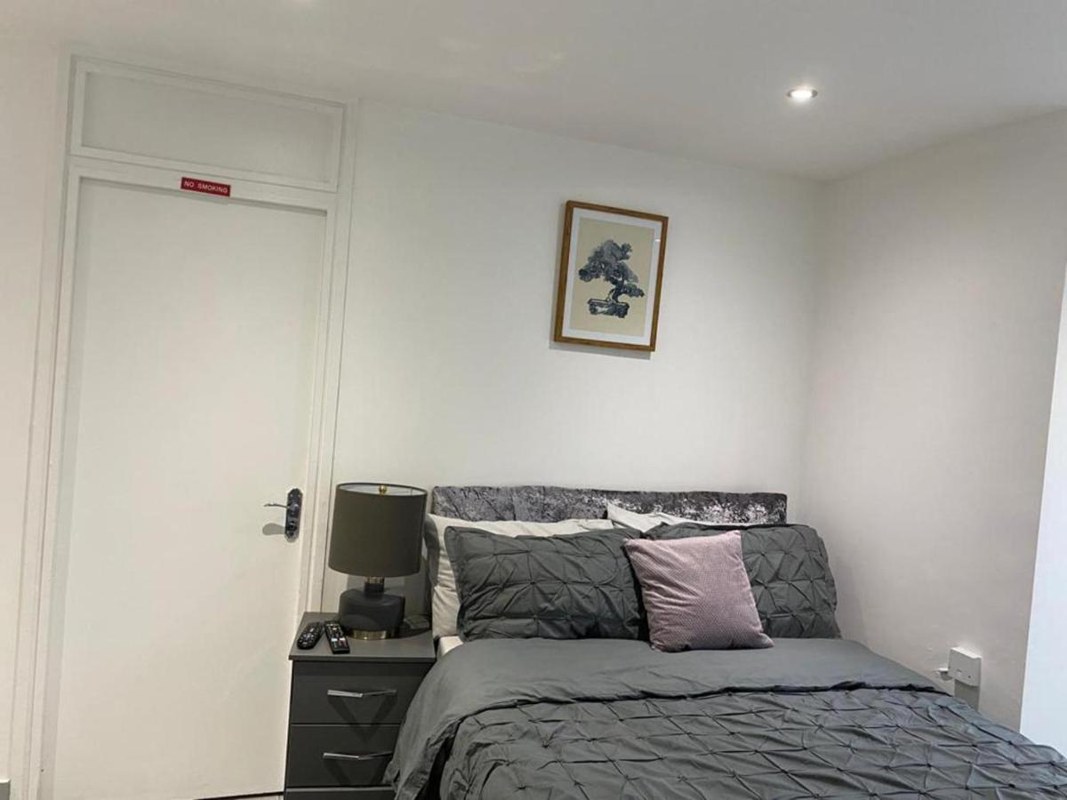 Luxurious 2-Bed Apartment In Woolwich London Luaran gambar