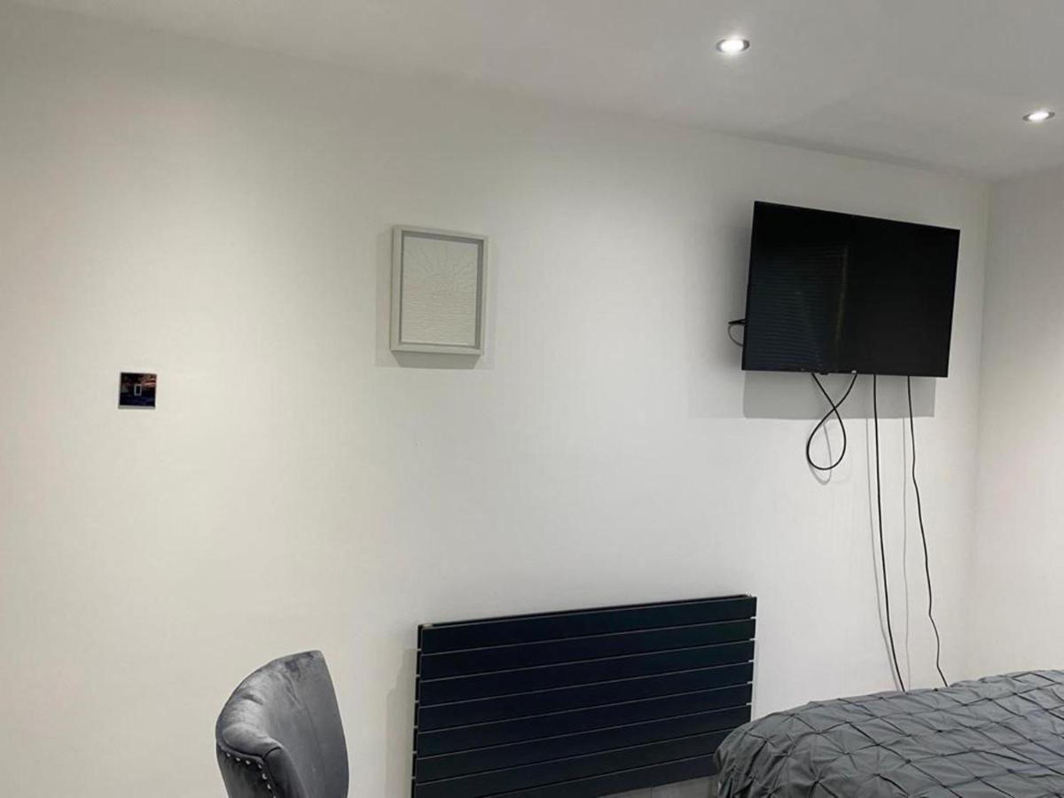 Luxurious 2-Bed Apartment In Woolwich London Luaran gambar